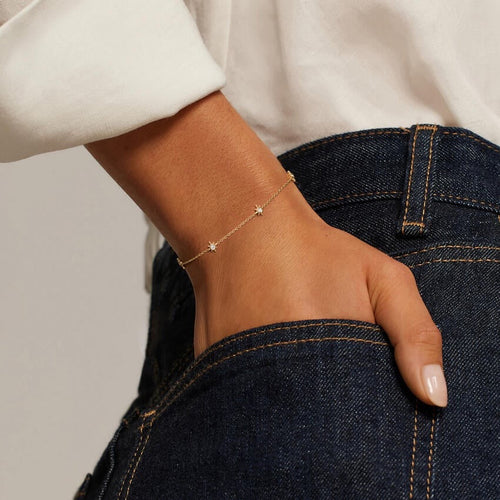 Sol Starburst Diamond Station Bracelet (1/8 ct. tw.) in 14K Yellow Gold