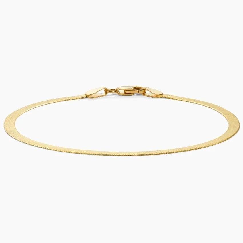 Dezi 7 In. Herringbone Bracelet (2.8mm) in 14K Yellow Gold