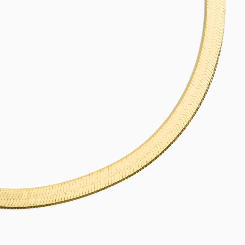 Dezi 7 In. Herringbone Bracelet (2.8mm) in 14K Yellow Gold
