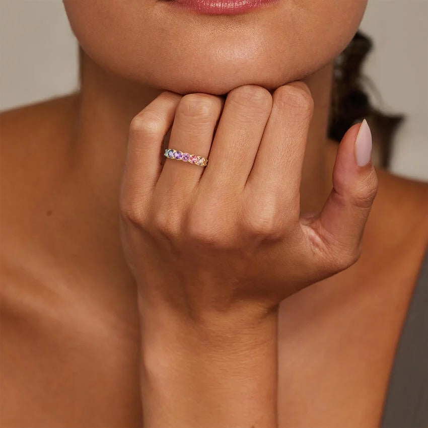 Luxe Sunset Ombre Ring in 18K Yellow Gold