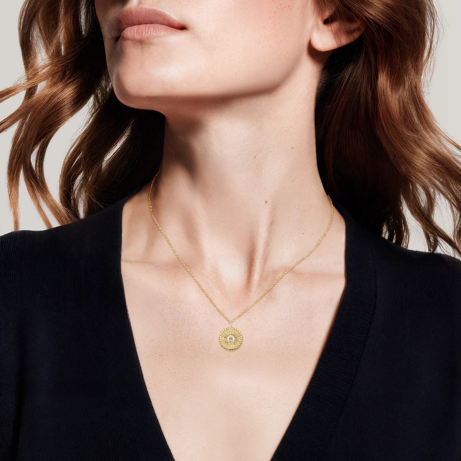 Sun Lab Diamond Medallion Necklace (1/4 ct. tw.) in 14K Yellow Gold