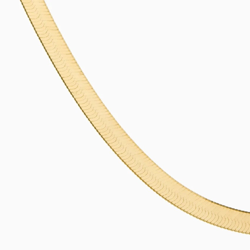 Dezi 16 In. Herringbone Necklace (2.8mm) in 14K Yellow Gold